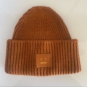 ACNE STUDIOS “Pansy” Wool Hat / Beanie
